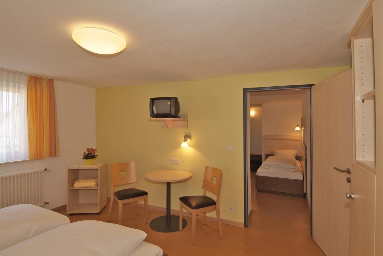 Hotel Haus Am Berg Trèves Extérieur photo